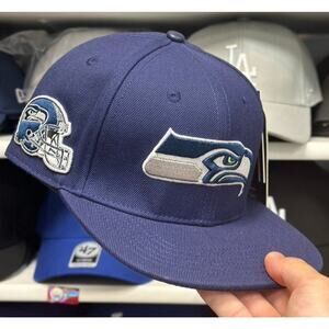 Seattle Seahawks Helmet Dark Blue Snapback Pro Standard
